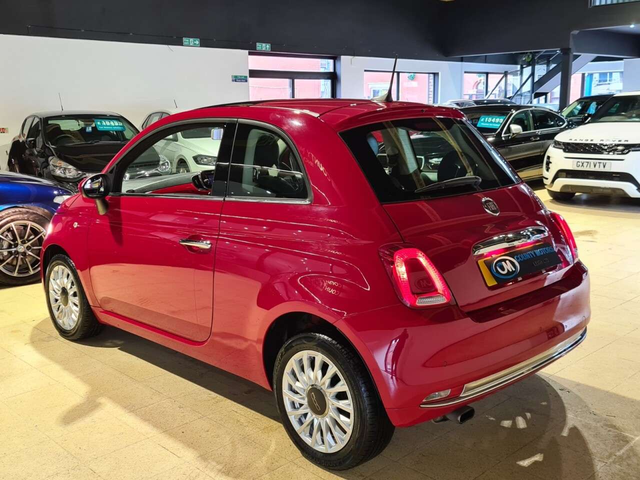2017 FIAT 500 2017 FIAT 500