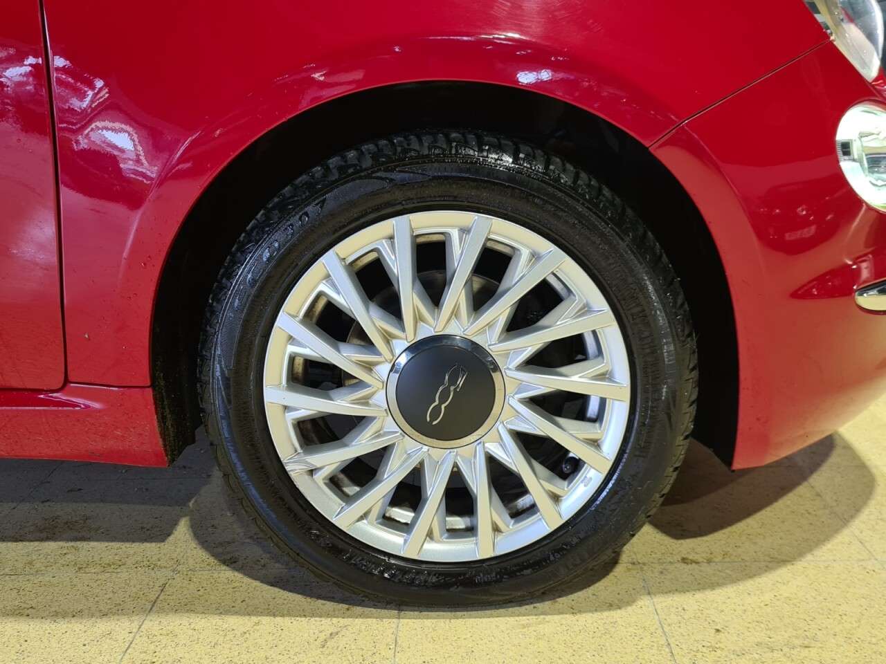 2017 FIAT 500 2017 FIAT 500