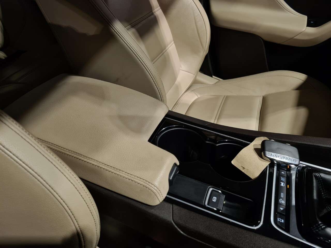 2016 JAGUAR F-PACE 2016 JAGUAR F-PACE