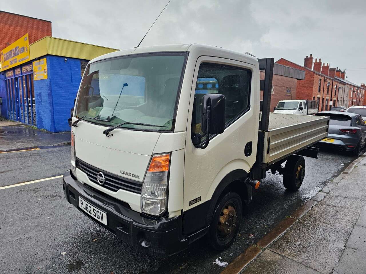 A 2013 NISSAN CABSTAR 2.5 dCi 34.12 Basic Dropside 2dr Diesel Manual L1 H1 (249 g/km, 121 bhp) Lo A 2013 NISSAN CABSTAR 2.5 dCi 34.12 Basic Dropside 2dr Diesel Manual L1 H1 (249 g/km, 121 bhp) Lo