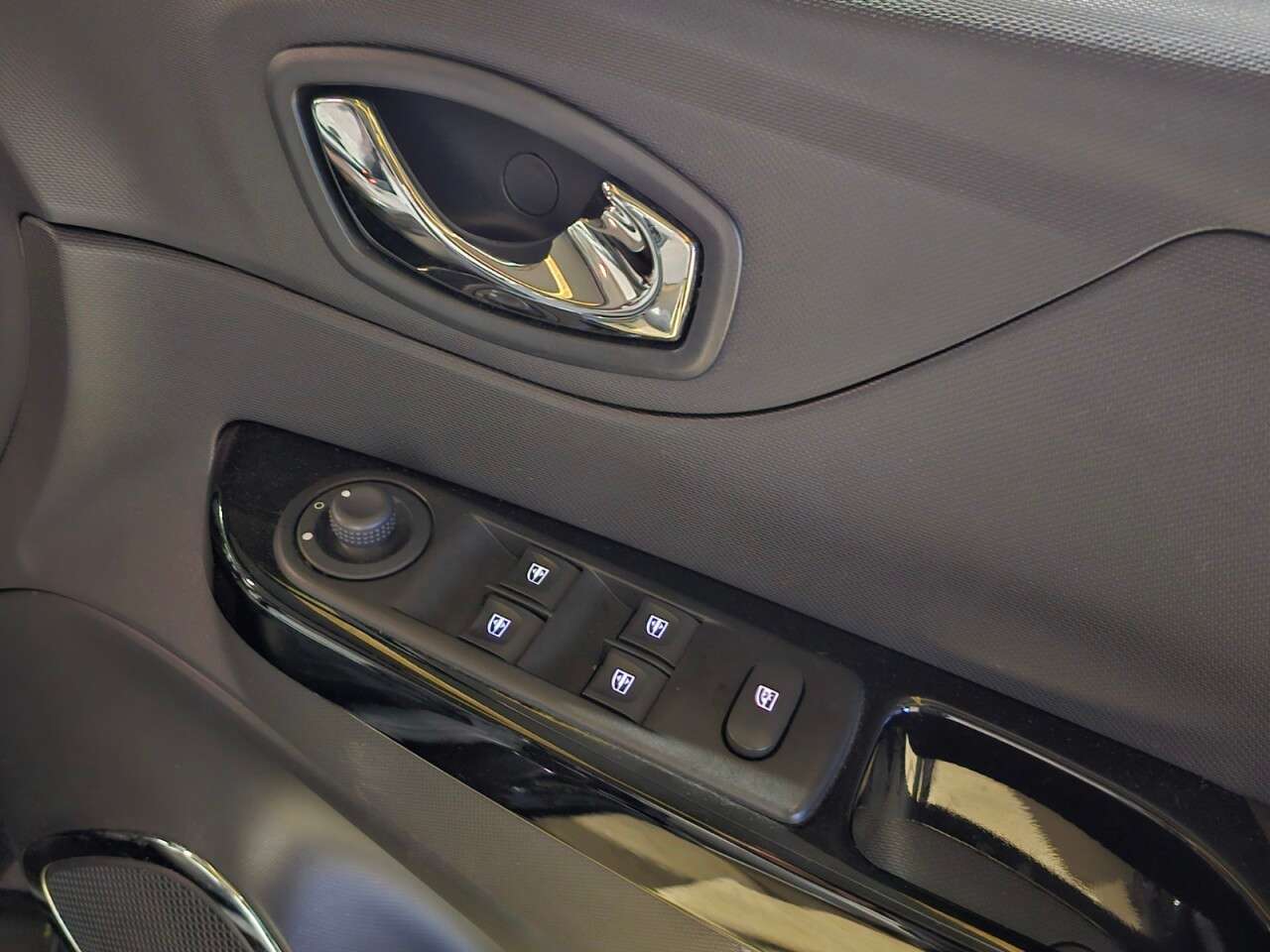 2014 RENAULT CAPTUR 2014 RENAULT CAPTUR