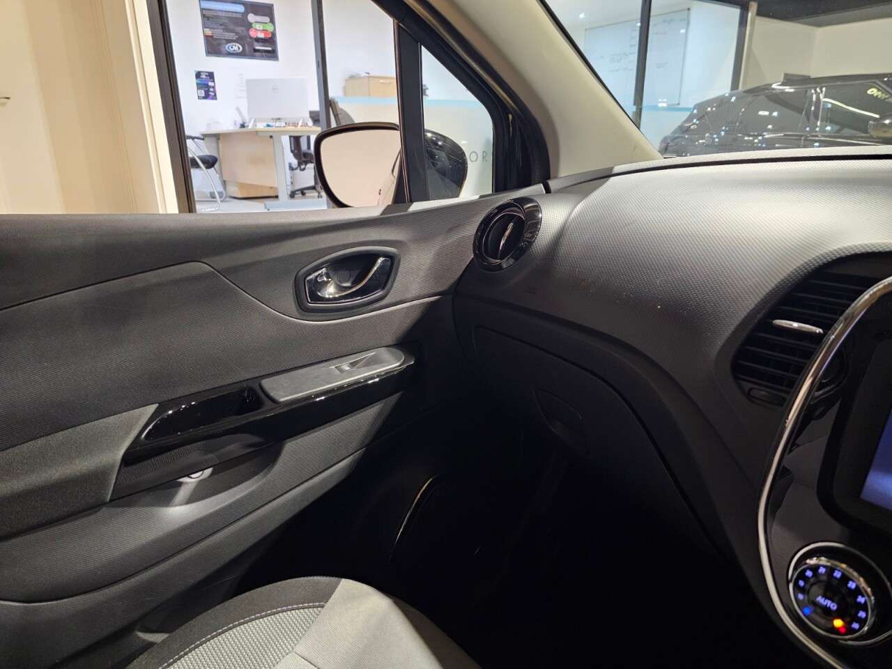 2014 RENAULT CAPTUR 2014 RENAULT CAPTUR