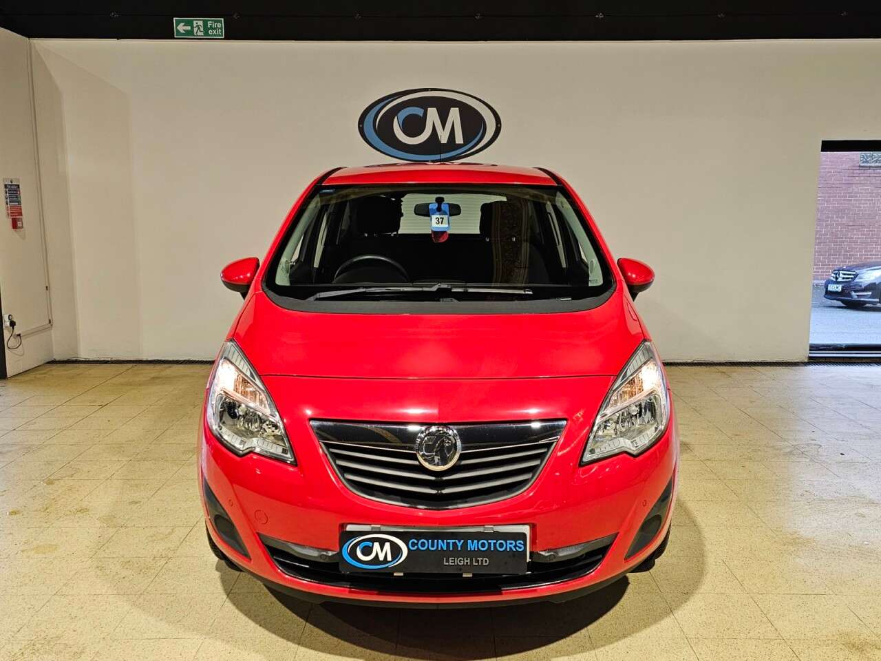 A 2011 VAUXHALL MERIVA 1.7 CDTi Exclusiv MPV 5dr Diesel Manual Euro 5 (130 ps) Two owners, Two key A 2011 VAUXHALL MERIVA 1.7 CDTi Exclusiv MPV 5dr Diesel Manual Euro 5 (130 ps) Two owners, Two key