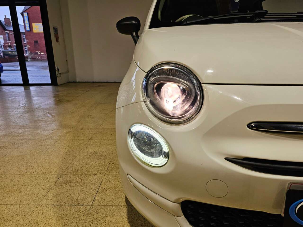 2017 FIAT 500 2017 FIAT 500
