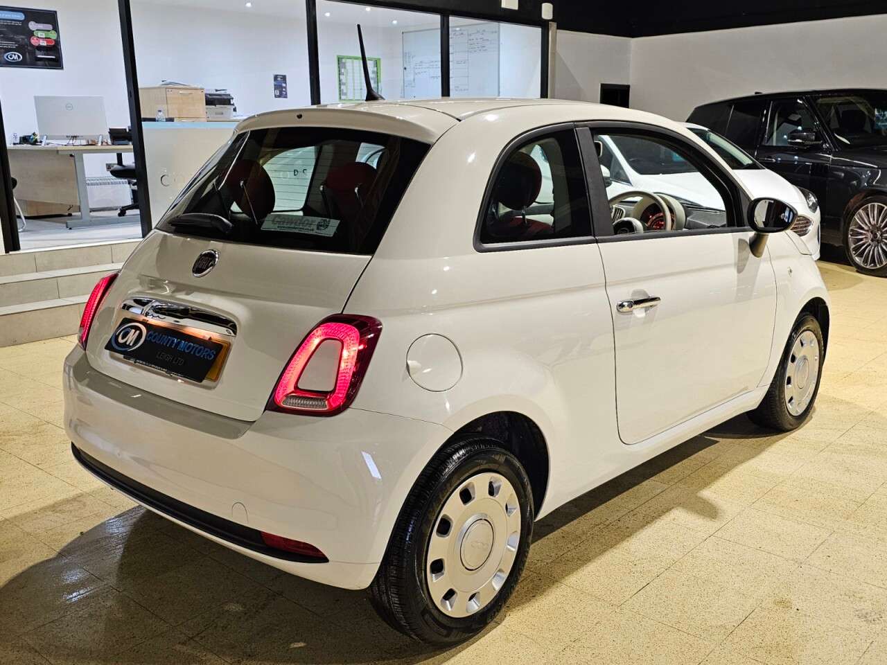 2017 FIAT 500 2017 FIAT 500