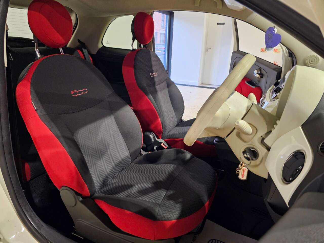 2017 FIAT 500 2017 FIAT 500