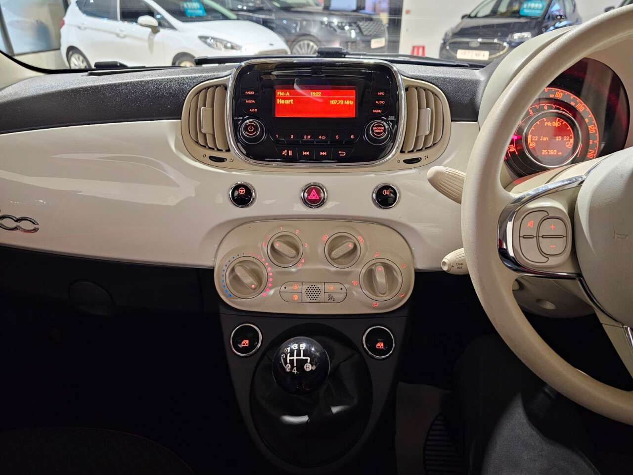 2017 FIAT 500 2017 FIAT 500