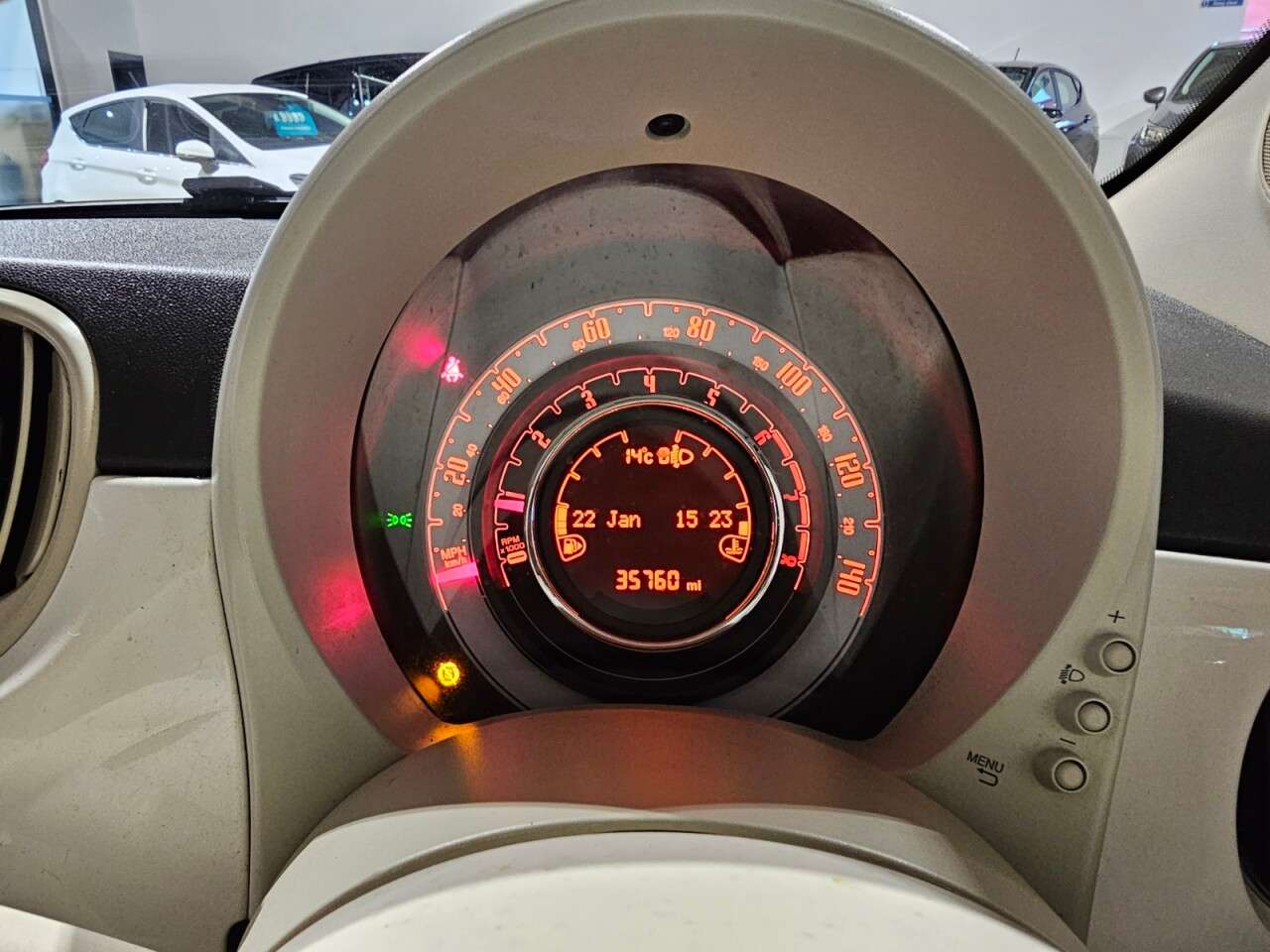 2017 FIAT 500 2017 FIAT 500