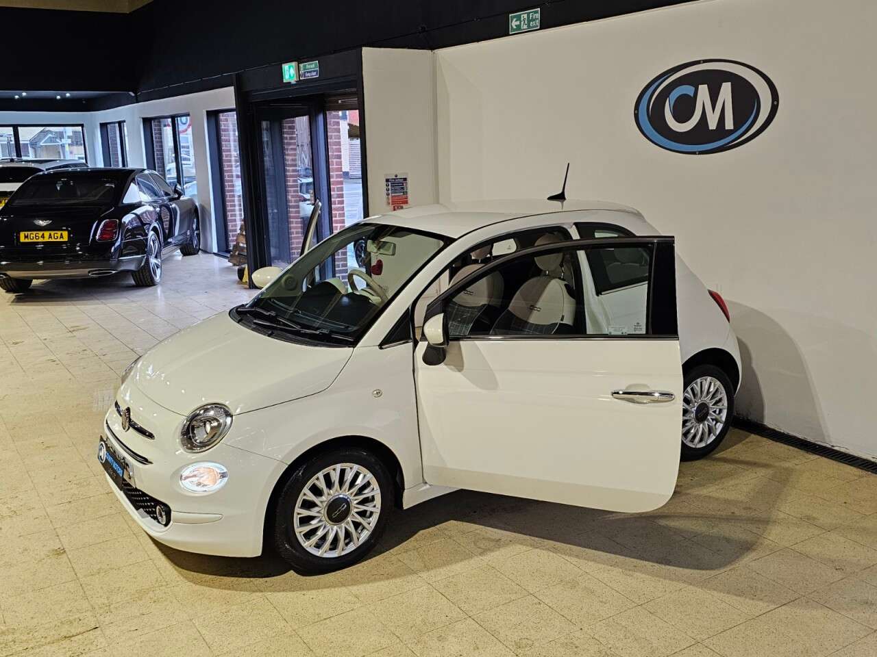 2020 FIAT 500 2020 FIAT 500