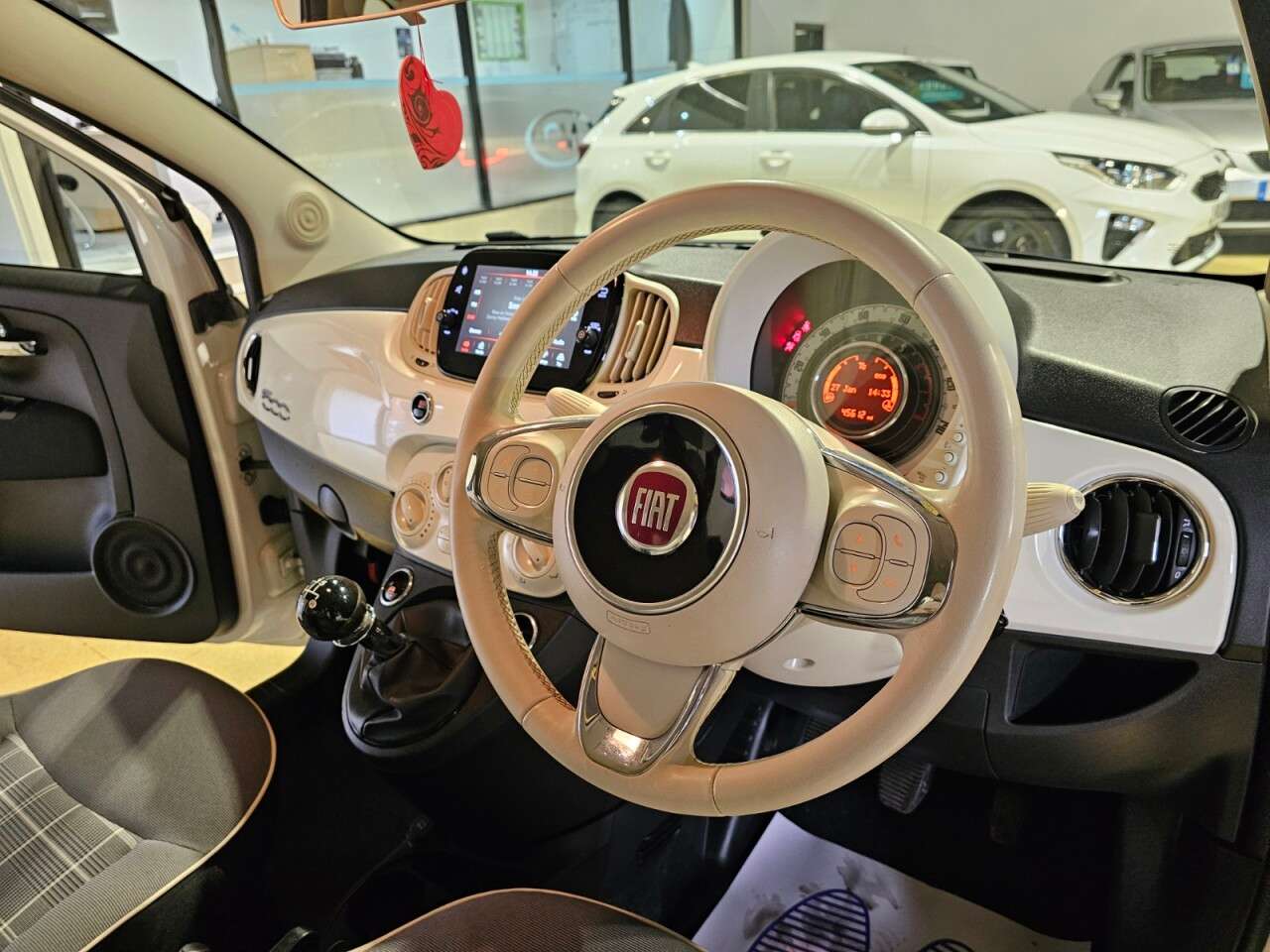 2020 FIAT 500 2020 FIAT 500