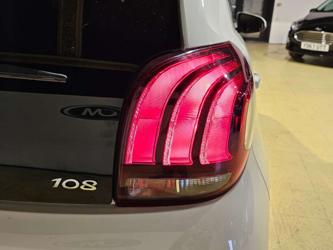 2017 PEUGEOT 108 2017 PEUGEOT 108