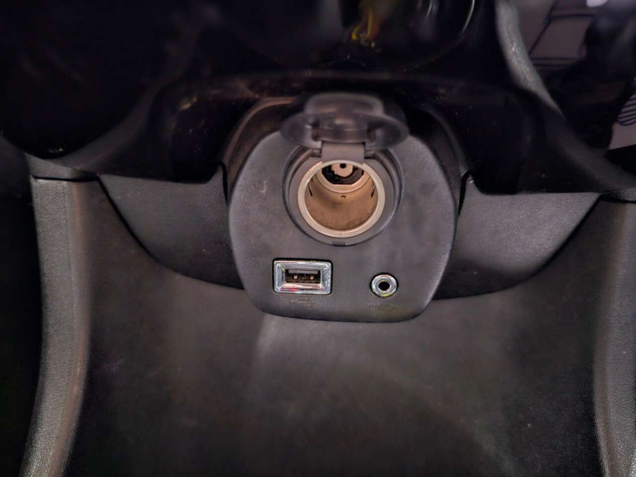 2017 PEUGEOT 108 2017 PEUGEOT 108