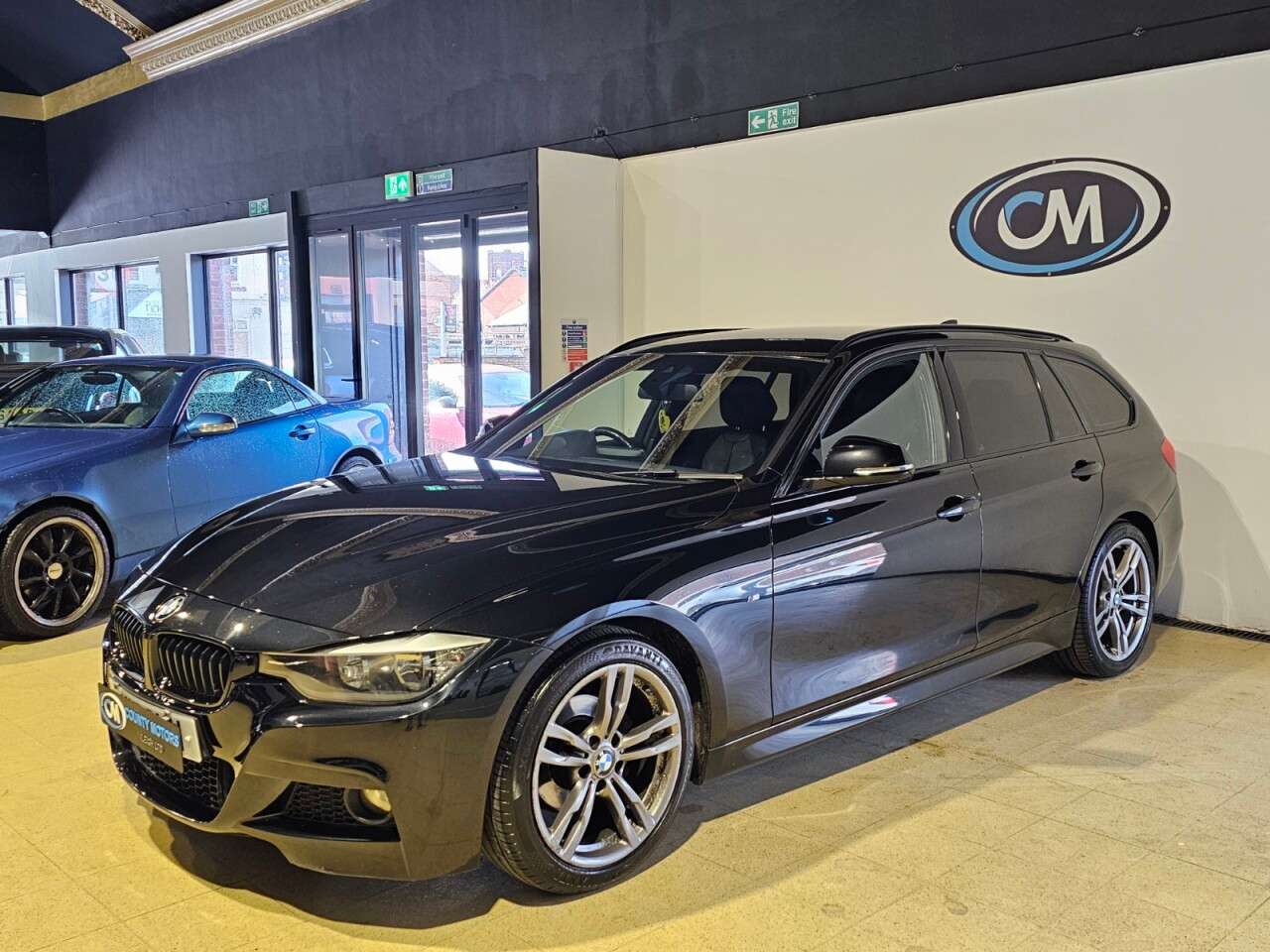 A 2015 BMW 3 SERIES 2.0 318d M Sport Touring 5dr Diesel Manual Euro 5 (s/s) (143 ps) Chain, tur A 2015 BMW 3 SERIES 2.0 318d M Sport Touring 5dr Diesel Manual Euro 5 (s/s) (143 ps) Chain, tur