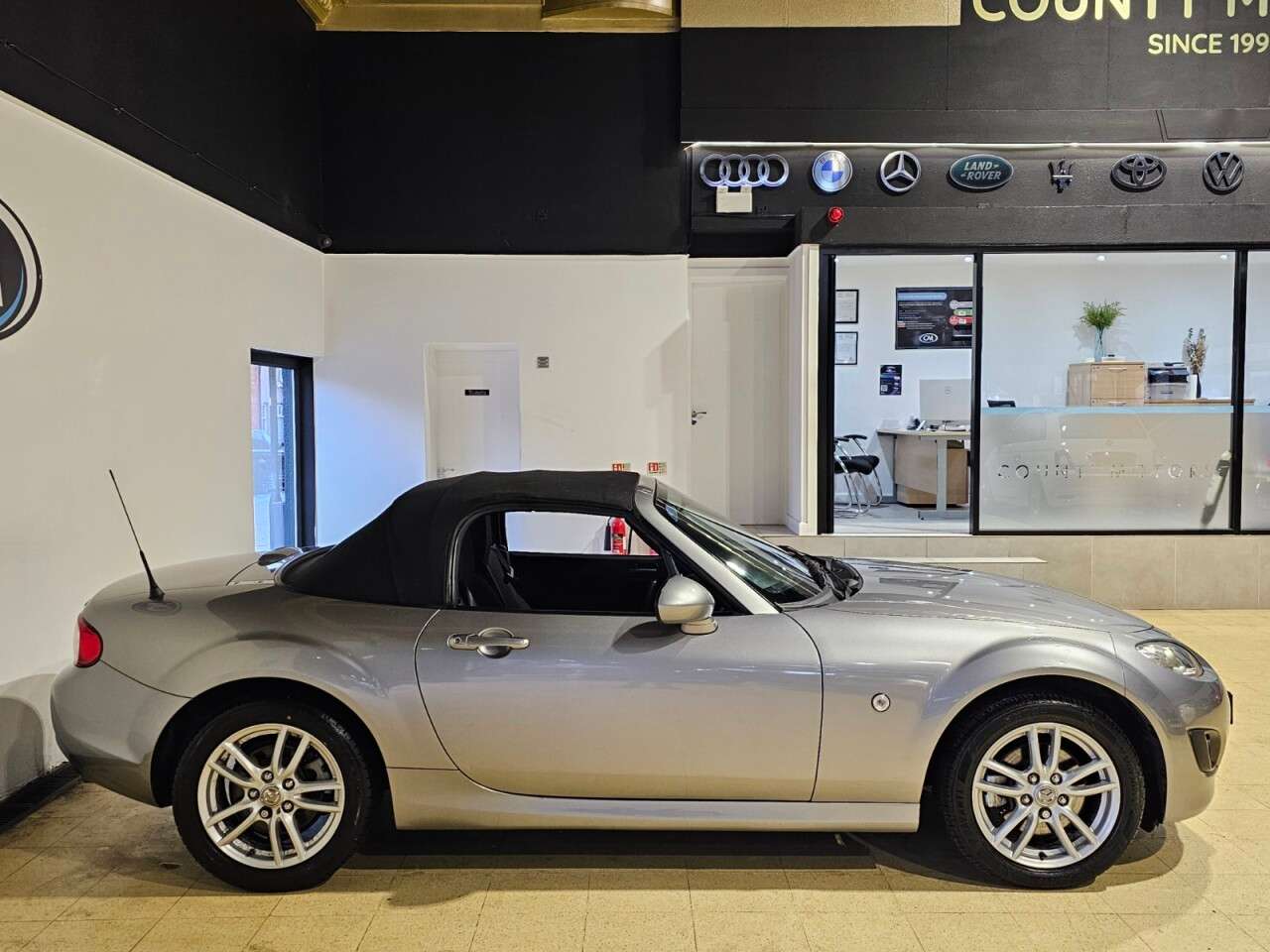 A 2010 MAZDA MX-5 1.8i SE Convertible 2dr Petrol Manual Euro 4 (126 ps) Service history, Kept A 2010 MAZDA MX-5 1.8i SE Convertible 2dr Petrol Manual Euro 4 (126 ps) Service history, Kept