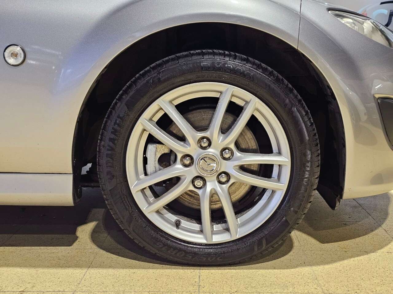 2010 MAZDA MX-5 2010 MAZDA MX-5