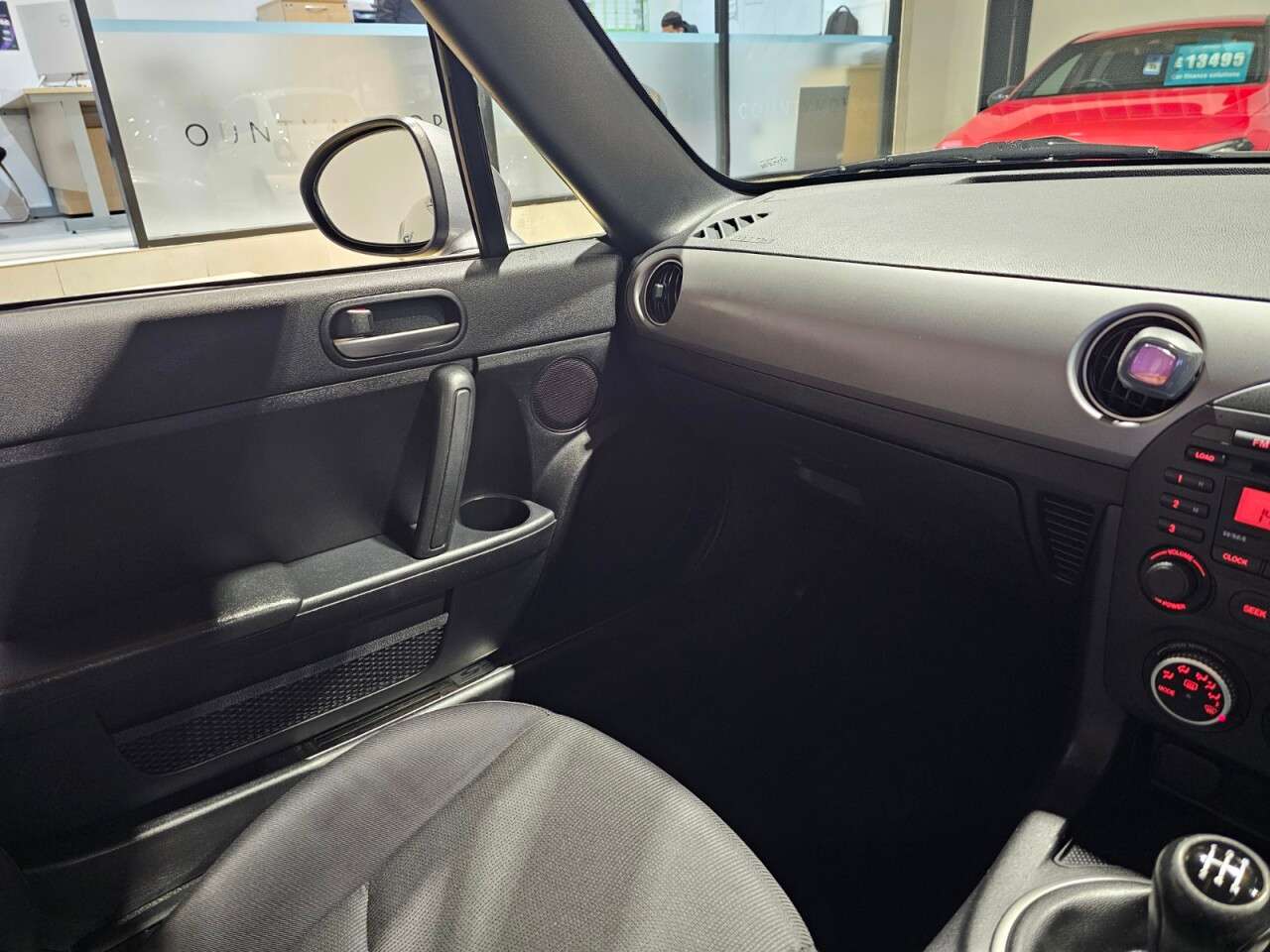 2010 MAZDA MX-5 2010 MAZDA MX-5