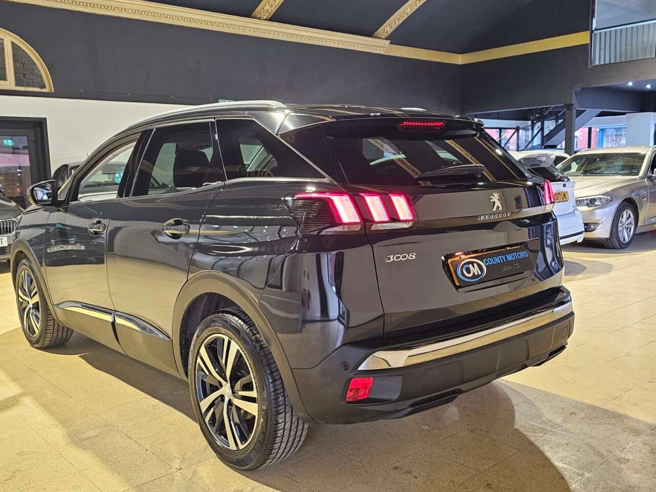 2019 PEUGEOT 3008 2019 PEUGEOT 3008