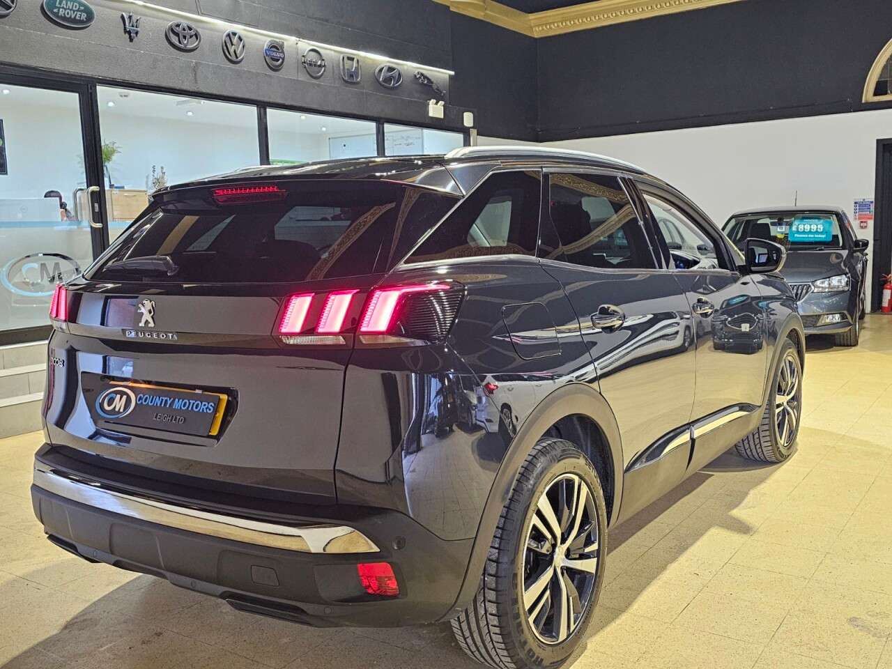 2019 PEUGEOT 3008 2019 PEUGEOT 3008