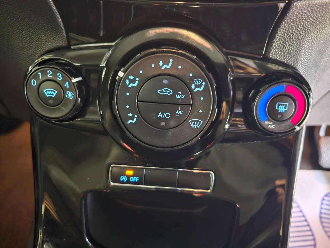 2013 FORD FIESTA 2013 FORD FIESTA