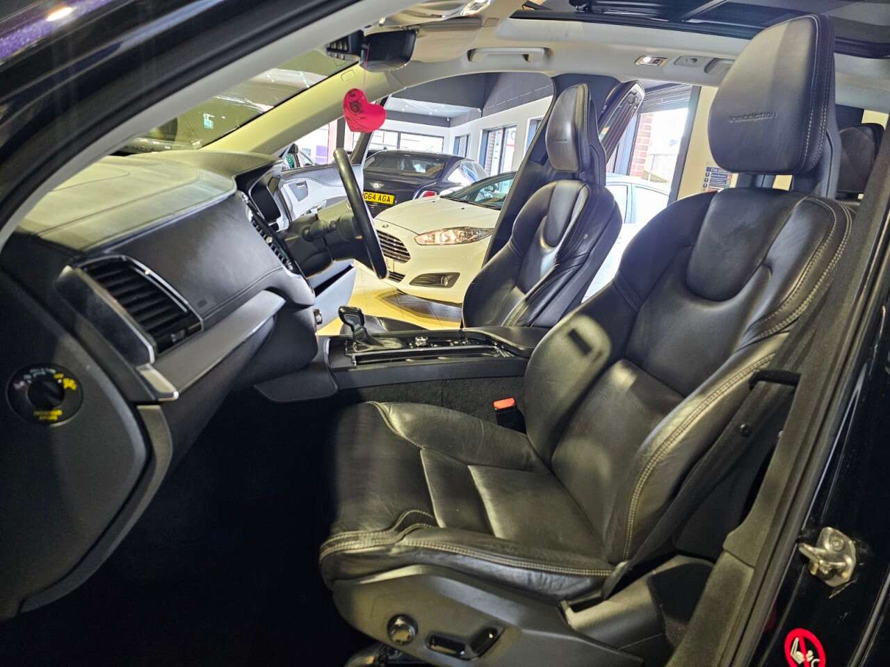 2015 VOLVO XC90 2015 VOLVO XC90