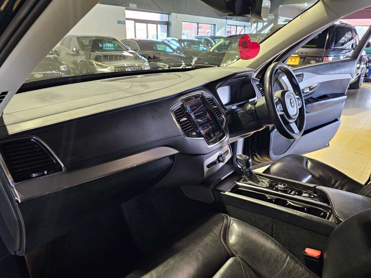 2015 VOLVO XC90 2015 VOLVO XC90