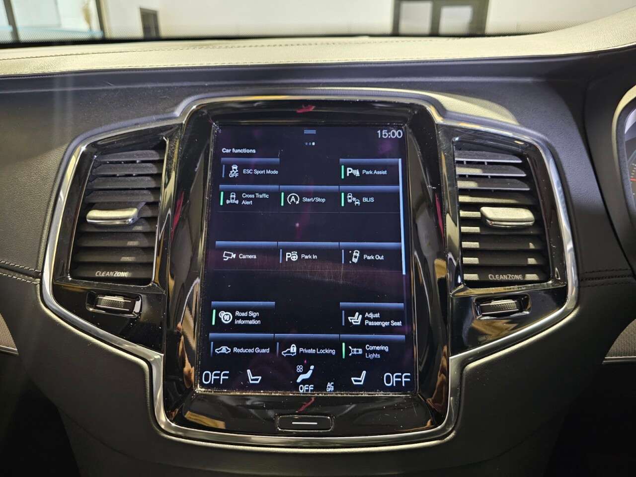 2015 VOLVO XC90 2015 VOLVO XC90