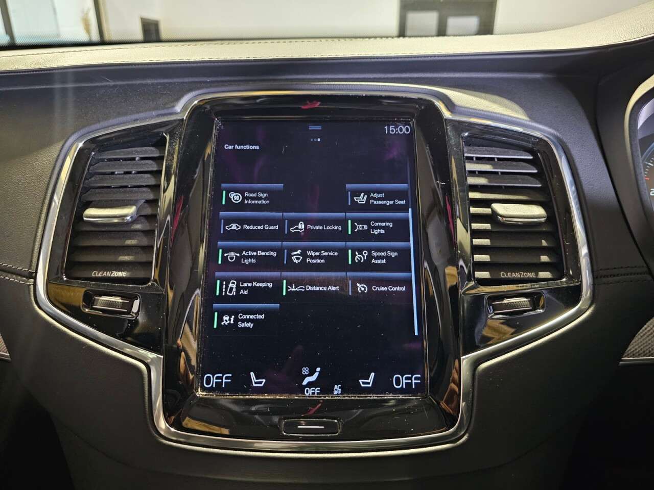 2015 VOLVO XC90 2015 VOLVO XC90