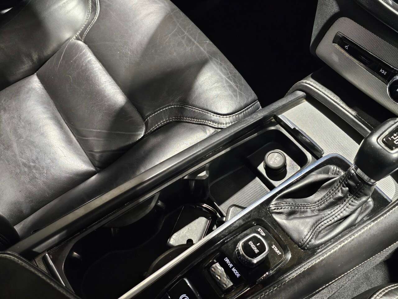 2015 VOLVO XC90 2015 VOLVO XC90