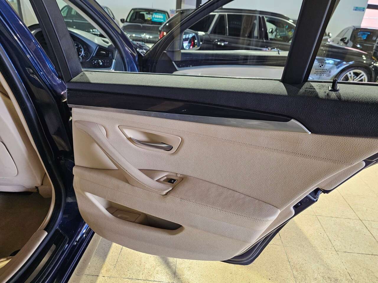 2012 BMW 5 SERIES 2012 BMW 5 SERIES