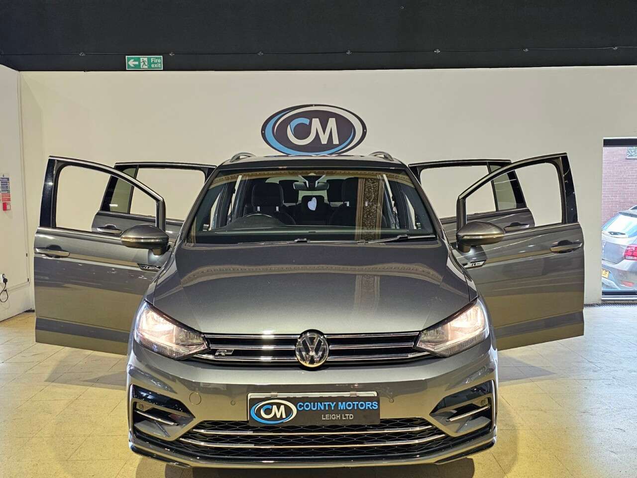 2019 VOLKSWAGEN TOURAN 2019 VOLKSWAGEN TOURAN