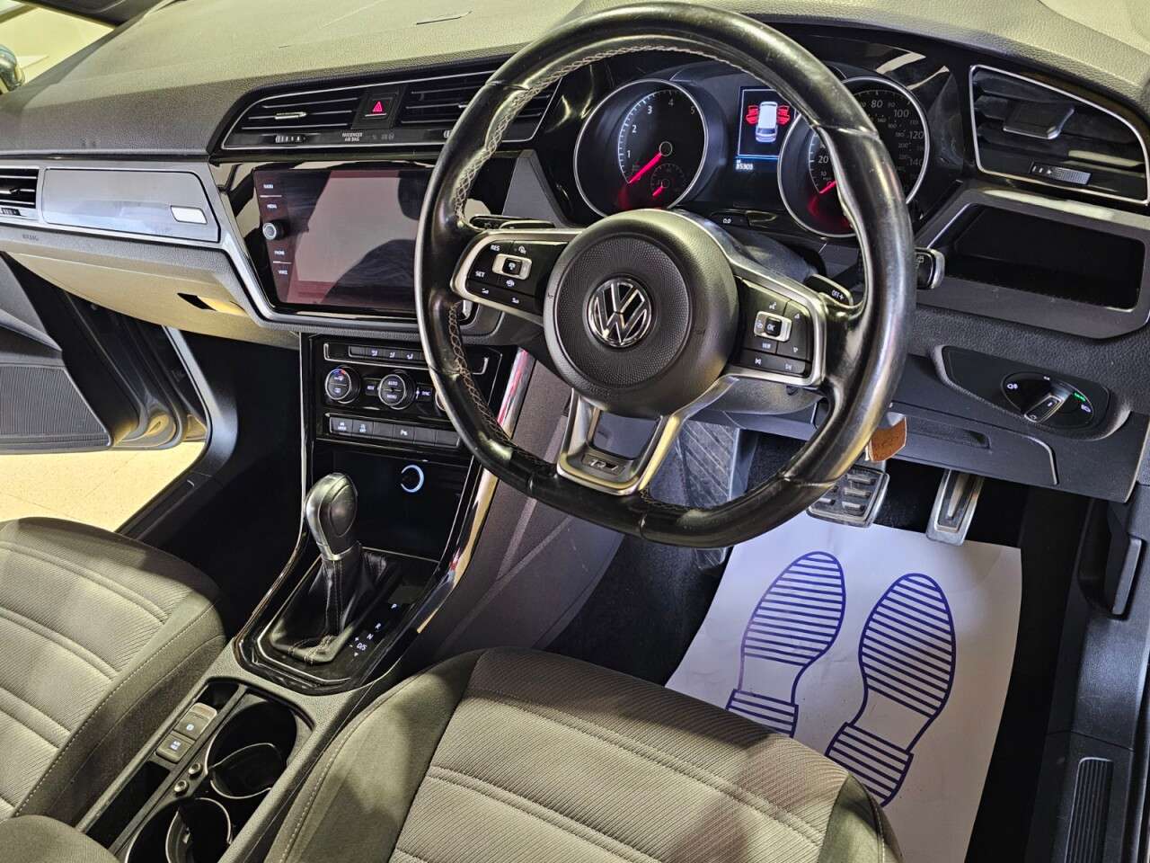 2019 VOLKSWAGEN TOURAN 2019 VOLKSWAGEN TOURAN