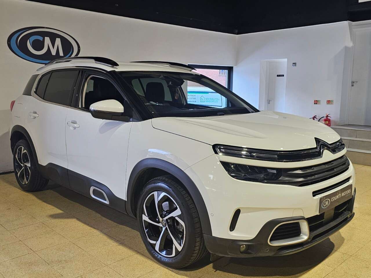A 2021 CITROEN C5 AIRCROSS 1.5 BlueHDi Shine SUV 5dr Diesel Manual Euro 6 (s/s) (130 ps) 1 Owner from A 2021 CITROEN C5 AIRCROSS 1.5 BlueHDi Shine SUV 5dr Diesel Manual Euro 6 (s/s) (130 ps) 1 Owner from