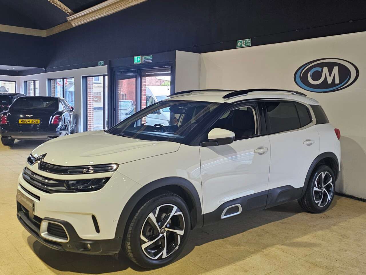 A 2021 CITROEN C5 AIRCROSS 1.5 BlueHDi Shine SUV 5dr Diesel Manual Euro 6 (s/s) (130 ps) 1 Owner from A 2021 CITROEN C5 AIRCROSS 1.5 BlueHDi Shine SUV 5dr Diesel Manual Euro 6 (s/s) (130 ps) 1 Owner from