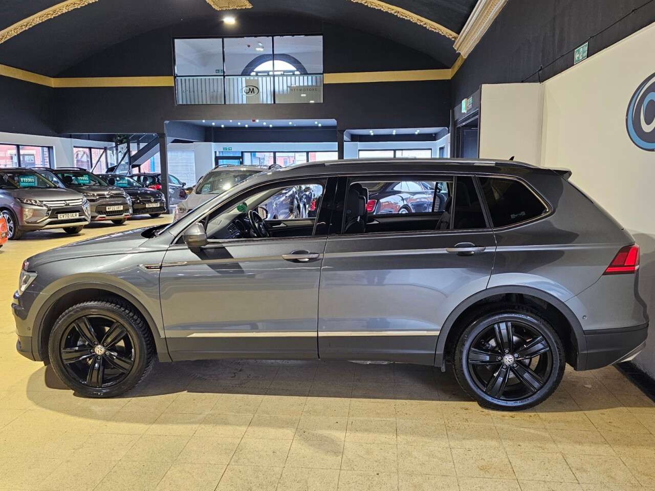 A 2019 VOLKSWAGEN TIGUAN ALLSPACE MATCH TDI 4MOTION DSG A 2019 VOLKSWAGEN TIGUAN ALLSPACE MATCH TDI 4MOTION DSG