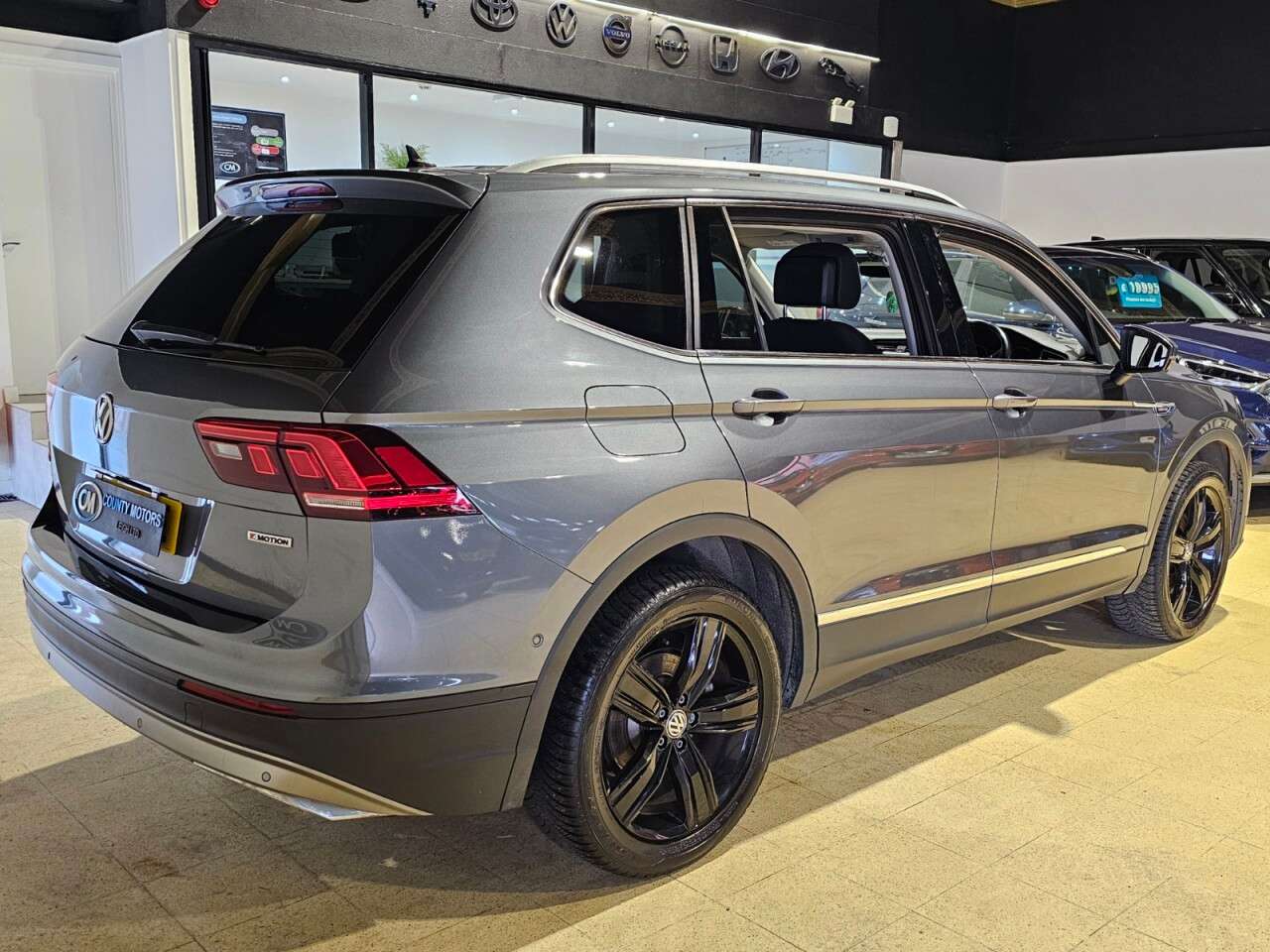 2019 VOLKSWAGEN TIGUAN ALLSPACE 2019 VOLKSWAGEN TIGUAN ALLSPACE