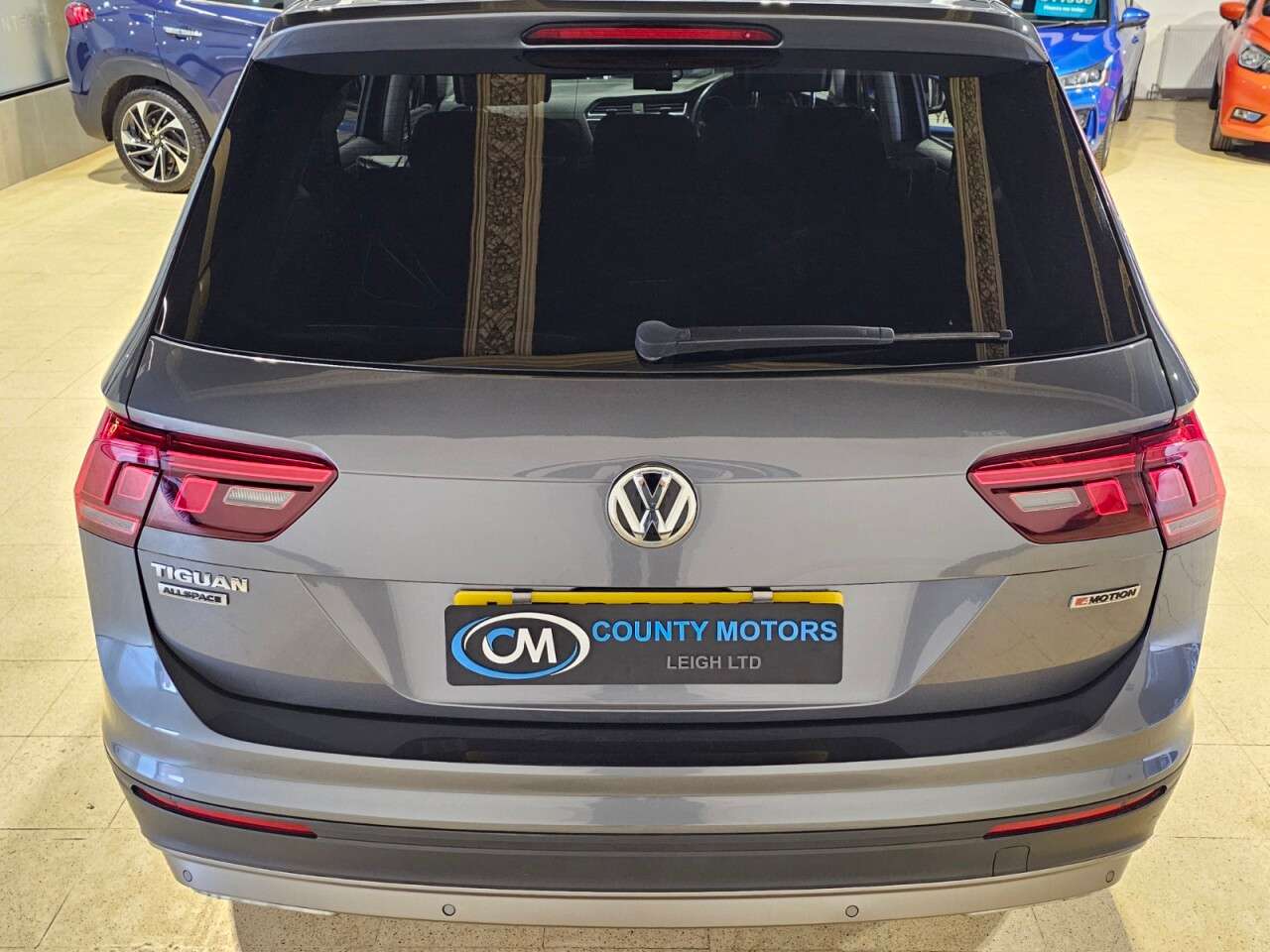 2019 VOLKSWAGEN TIGUAN ALLSPACE 2019 VOLKSWAGEN TIGUAN ALLSPACE