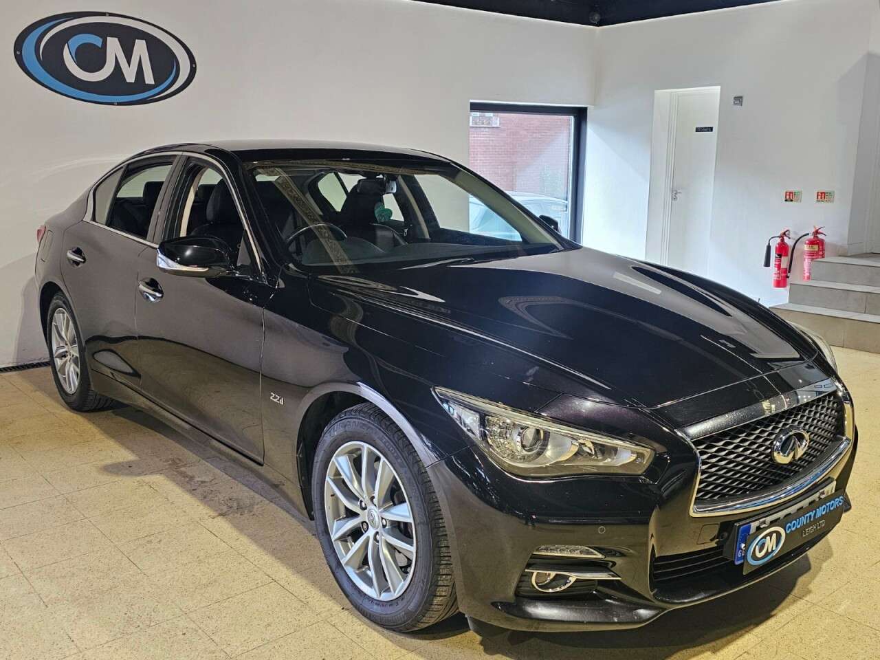 A 2015 INFINITI Q50 2.2d Premium Executive Saloon 4dr Diesel Auto Euro 5 (s/s) (170 ps) Fresh 1 A 2015 INFINITI Q50 2.2d Premium Executive Saloon 4dr Diesel Auto Euro 5 (s/s) (170 ps) Fresh 1