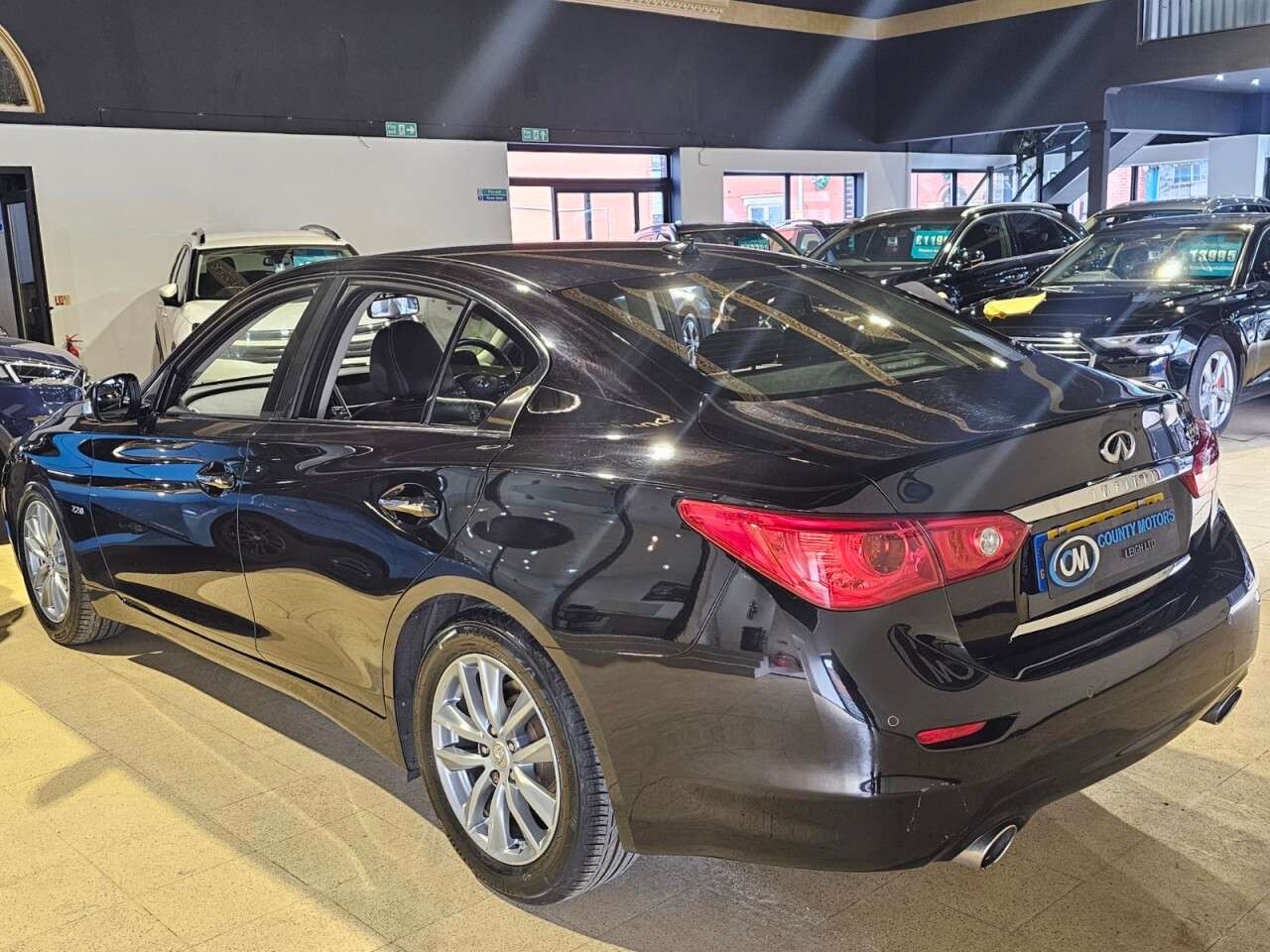 2015 INFINITI Q50 2015 INFINITI Q50