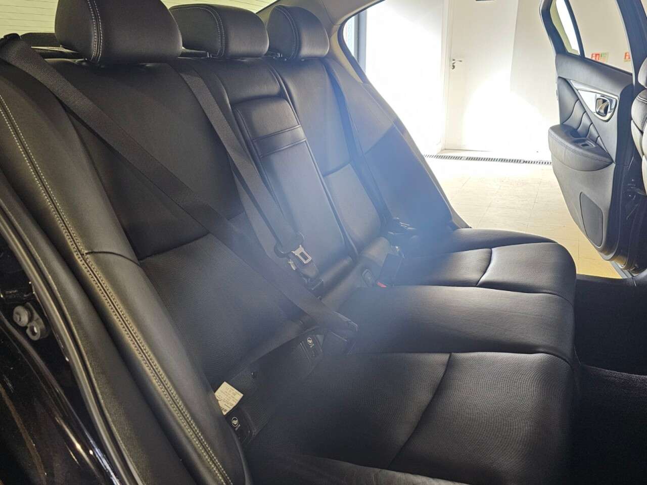 2015 INFINITI Q50 2015 INFINITI Q50