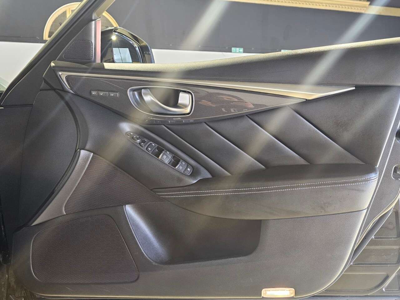 2015 INFINITI Q50 2015 INFINITI Q50