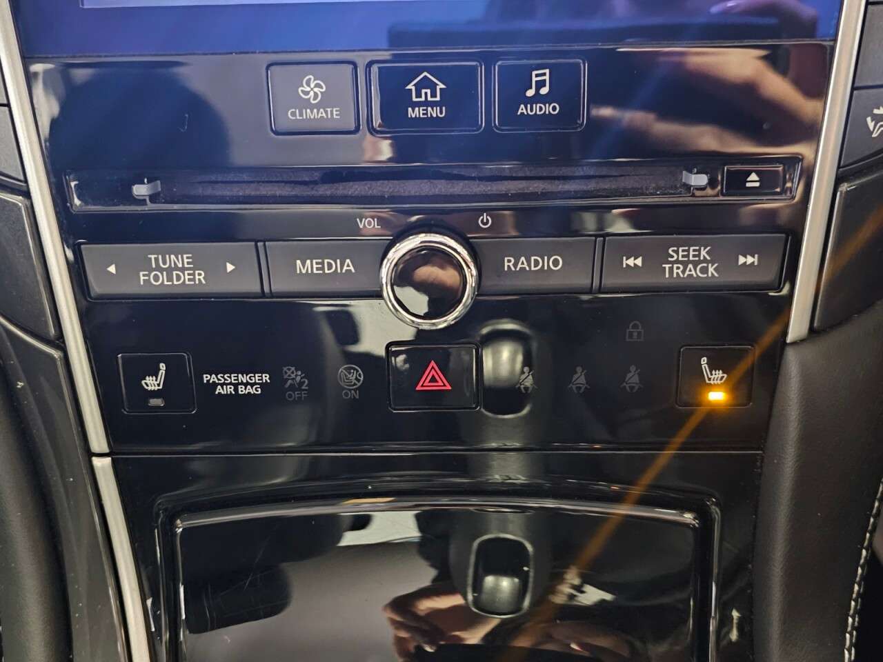2015 INFINITI Q50 2015 INFINITI Q50