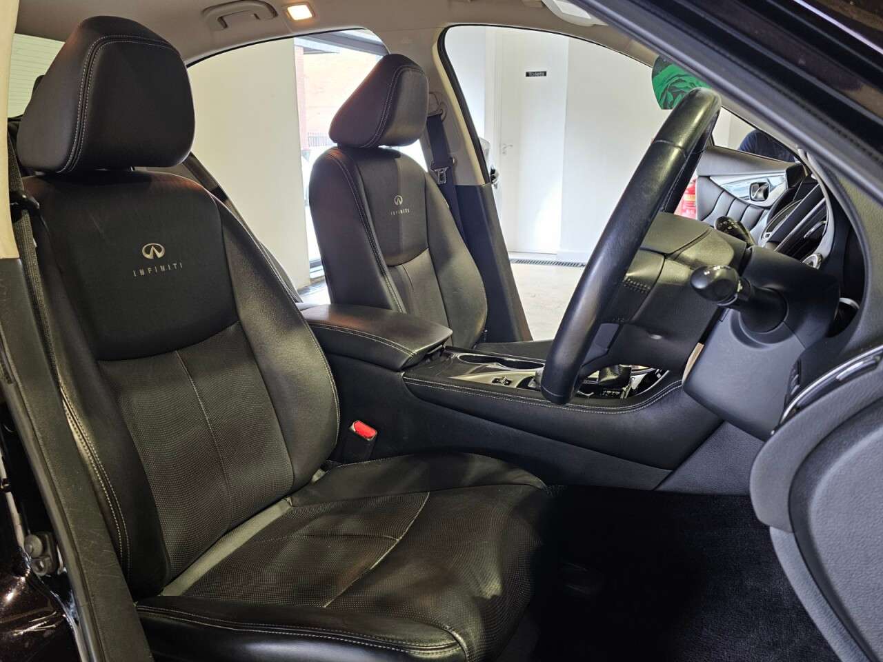 2015 INFINITI Q50 2015 INFINITI Q50