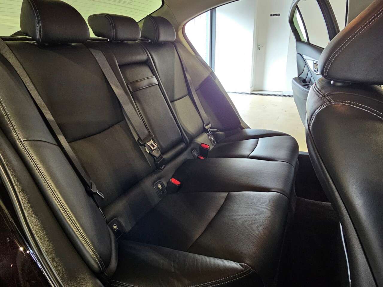 2015 INFINITI Q50 2015 INFINITI Q50