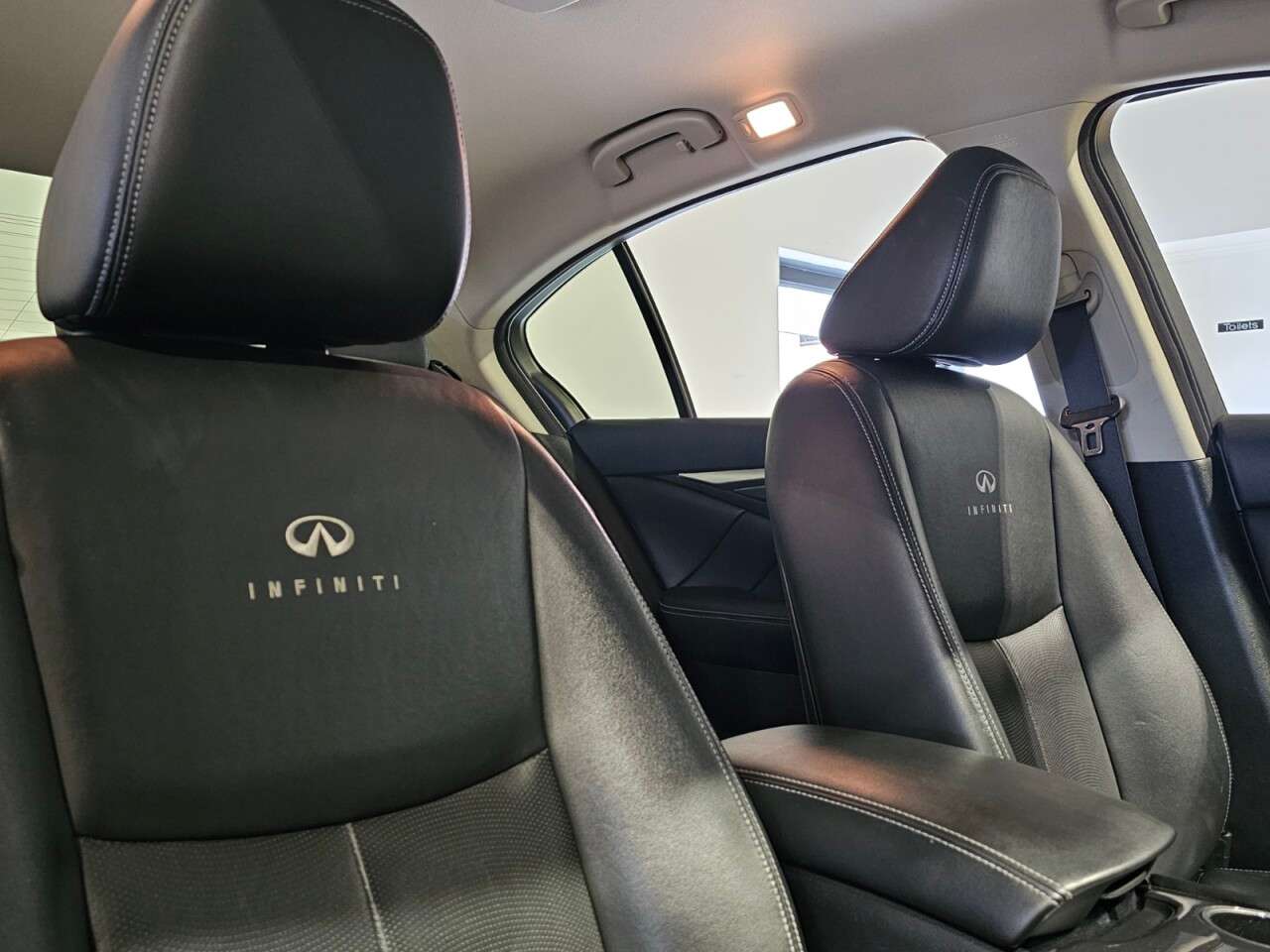 2015 INFINITI Q50 2015 INFINITI Q50