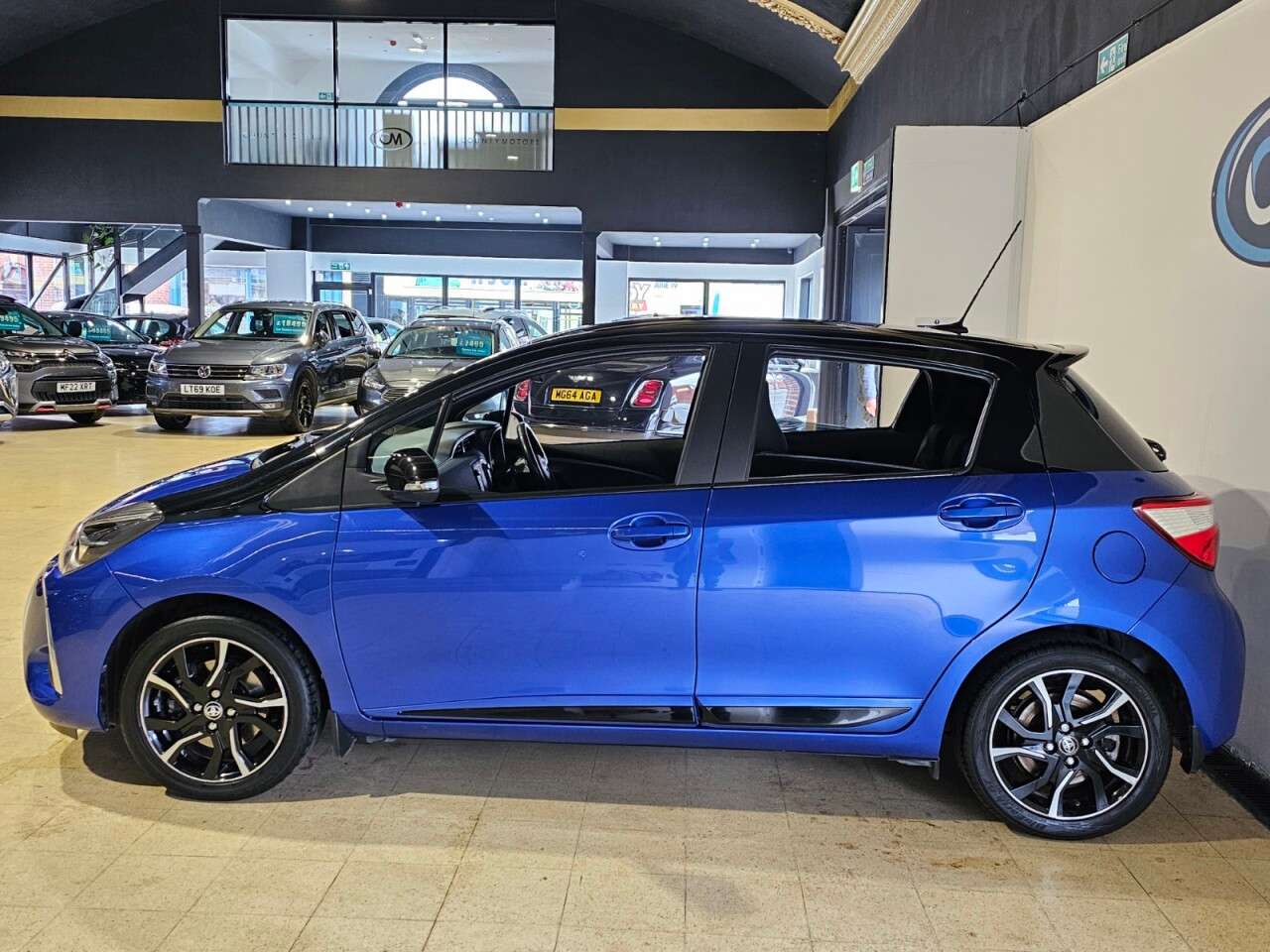 2017 TOYOTA YARIS 2017 TOYOTA YARIS