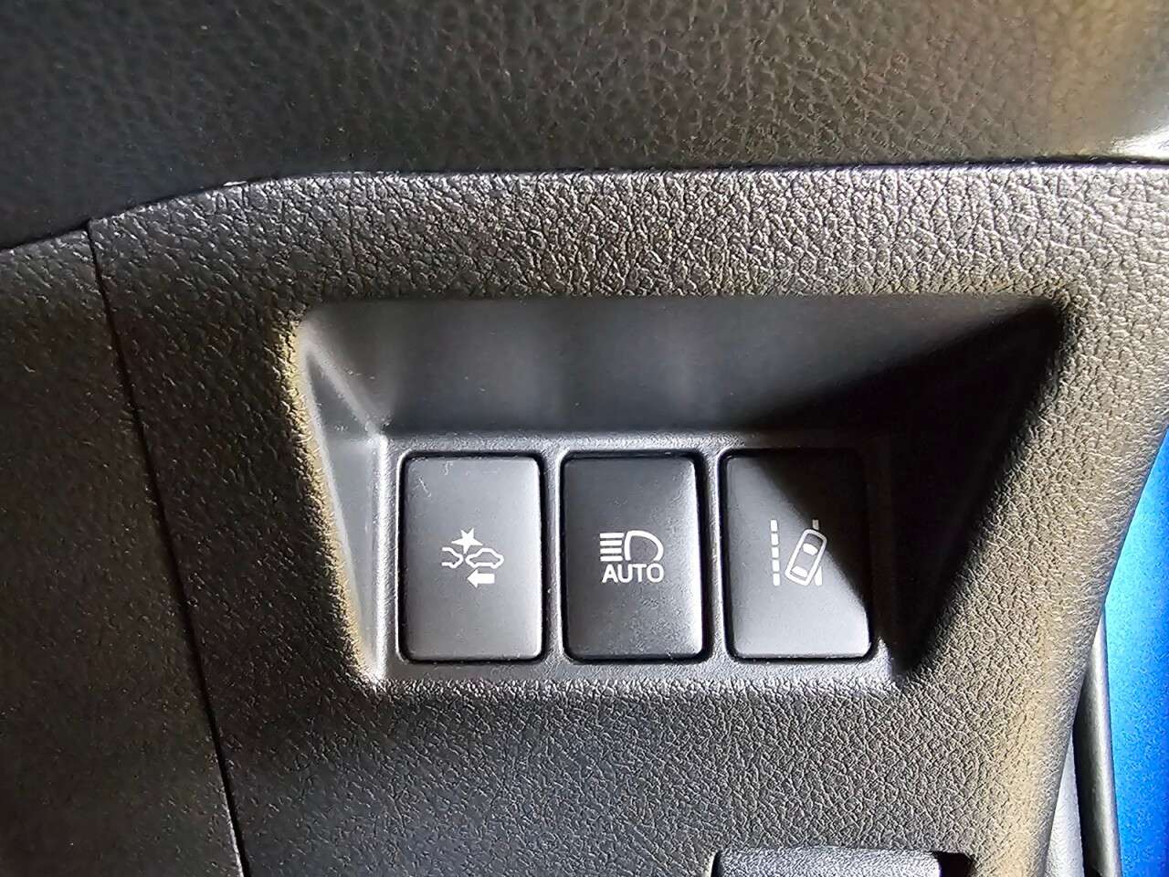 2017 TOYOTA YARIS 2017 TOYOTA YARIS