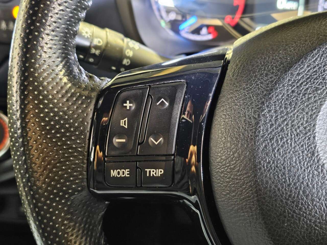 2017 TOYOTA YARIS 2017 TOYOTA YARIS