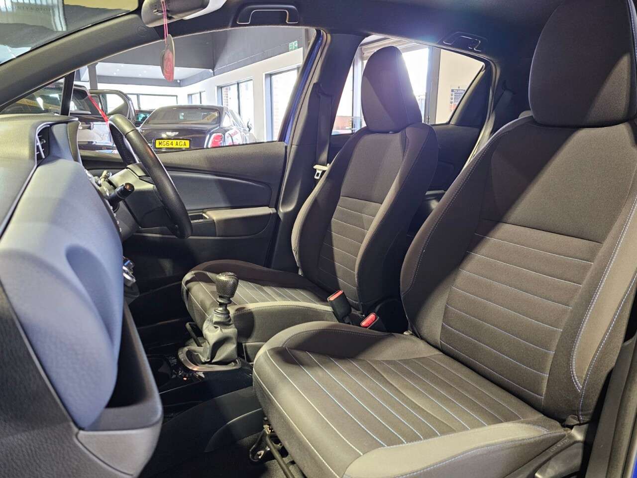 2017 TOYOTA YARIS 2017 TOYOTA YARIS