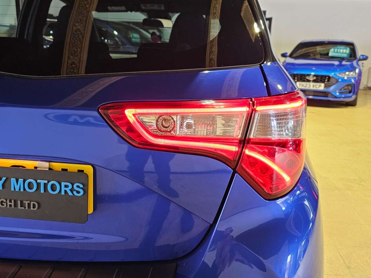 2017 TOYOTA YARIS 2017 TOYOTA YARIS