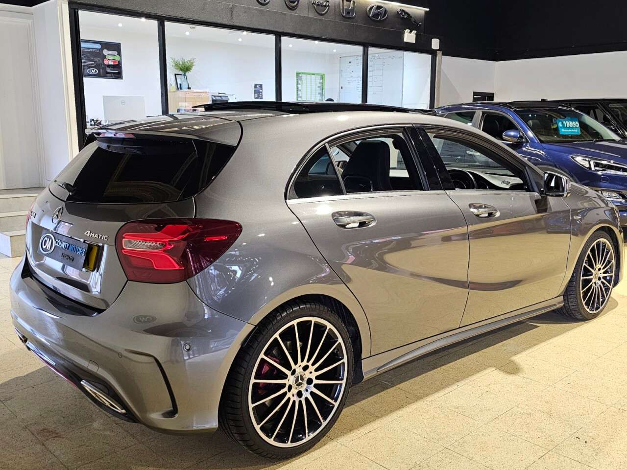 2017 MERCEDES-BENZ A-CLASS 2017 MERCEDES-BENZ A-CLASS